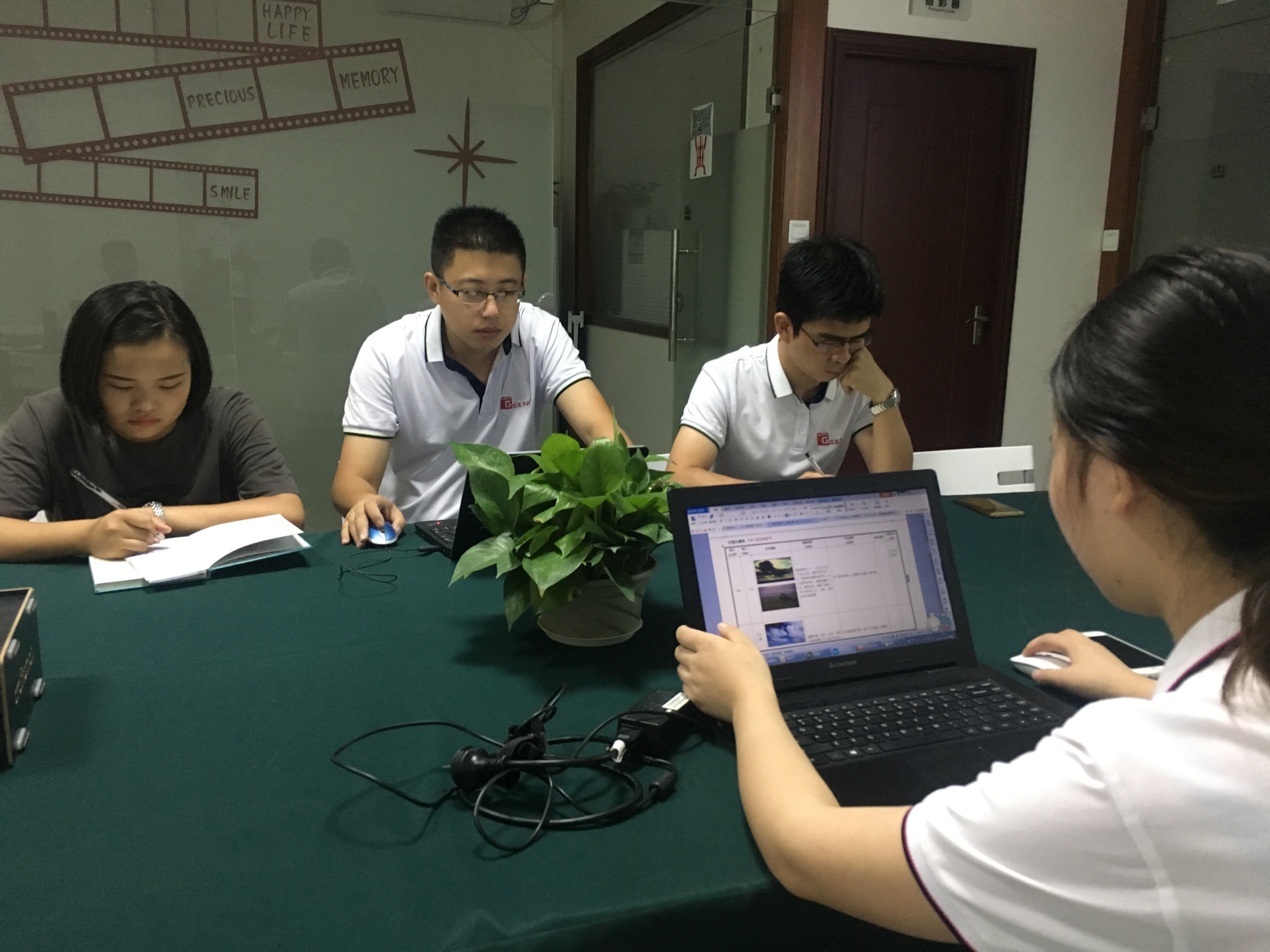 73期瓜瓜早課堂-你有留意衣領(lǐng)系了幾顆扣子嗎？