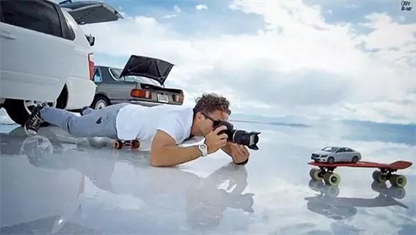 他高中輟學(xué)，憑借短廣告片制作躍身全球最火視頻博主