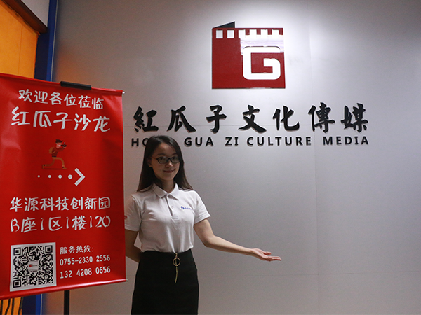 美女與野獸派的產(chǎn)品宣傳片，我更愿意選美女派