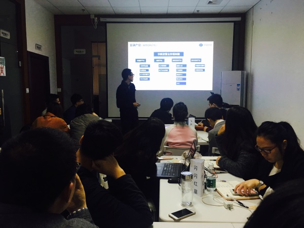 特朗普宣誓就任美國總統(tǒng)，工作已經開始，你做企業(yè)宣傳片了嗎？