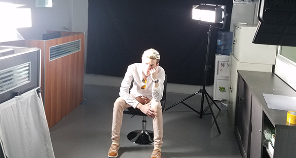 瓜子拍攝丨歐陸風暴吹來，被拍攝的氣質電暈